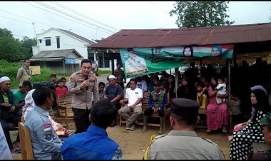 Lurah Sungai Tiung Bersama kapolsek Cempaka Dan Camat sambangi Warga.