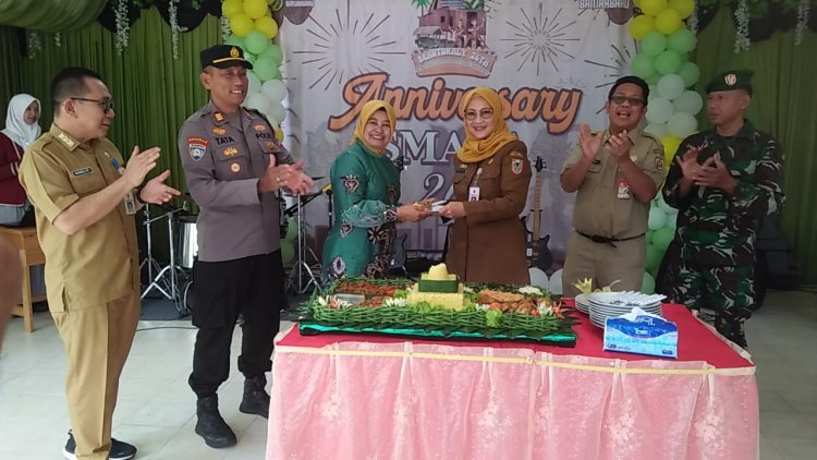 Di Usia ke-26 SMA Negeri 3 Banjarbaru Berkomitmen Tingkatkan pelajaran Kolaborasi Guna Tingkatkan Kompetensi Diri Siswa.