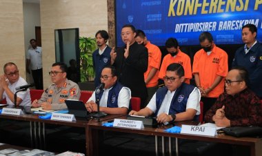 Polri Amankan Tersangka Pengelola Situs Penyebar Video Porno Anak