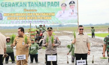 Gugus Tugas Ketahanan Pangan Polri Tanam Padi Serentak, Cetak 10 Ribu Hektare Sawah