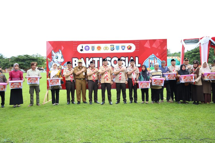 Wakapolda Kalsel Brigjen Pol Dr. Golkar Pangarso Pimpin Upacara Bhakti Saka Bhayangkara