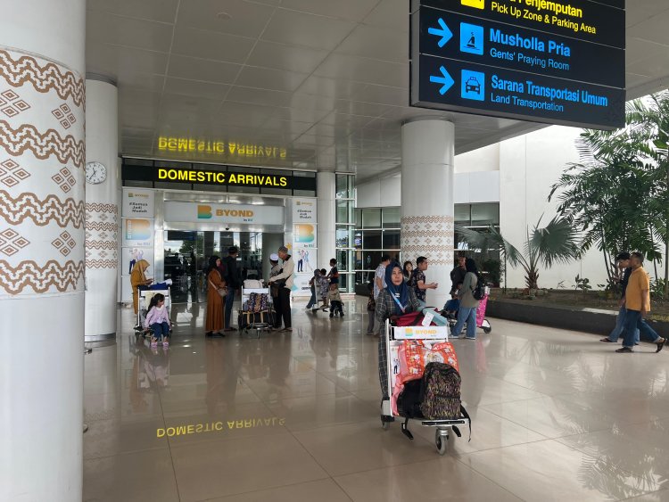 Sepekan Posko Nataru, Lonjakan Penumpang Hingga 12.000 Pax di Bandara Syamsudin Noor