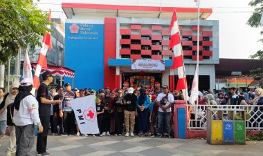 Jalan Santai Tebarkan Kebaikan PMI Tanah Laut Gelar Jalan santai Sunatan Massal dan Apel Akbar