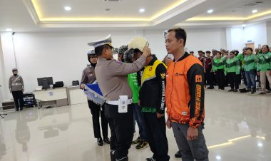 Ditlantas Polda Kalsel Silaturahmi Bersama Ojol, Kombes Pol Fahri: Bentuk Silaturahmi Bersama Teman Ojek Online