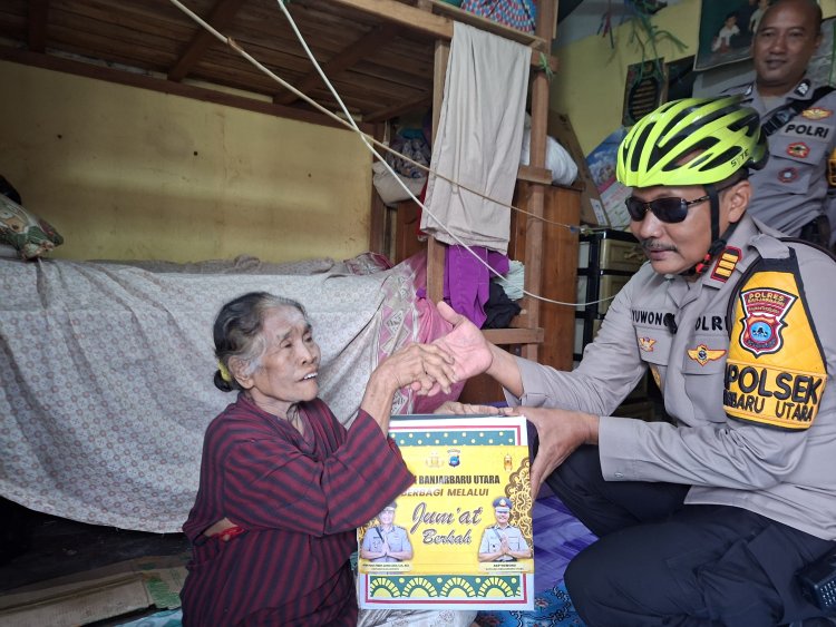 Jumat Berkah dan Patroli Sepeda, Polsek Banjarbaru Utara jalin Silaturahmi dengan Warga