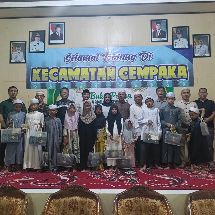 Polsek Cempaka dan Bhayangkari Berbuka Puasa Bersama Anak Yatim, Perkuat Silaturahmi di Bulan Ramadan
