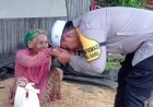 Bhabinkamtibmas Kampung Baru Salurkan Bantuan Sembako, Perkuat Kedekatan Polri dengan Warga