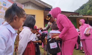 Polres Balangan “Sambang Pintar” dan Salurkan Bantuan Pendidikan Untuk Menyambut HUT Bhayangkara ke-80