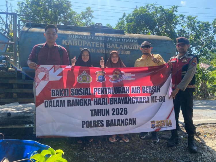 Sambut Hari Bhayangkara Ke-80, Polres Balangan Salurkan 20 Ribu Liter Air Bersih untuk Warga Desa Dahai